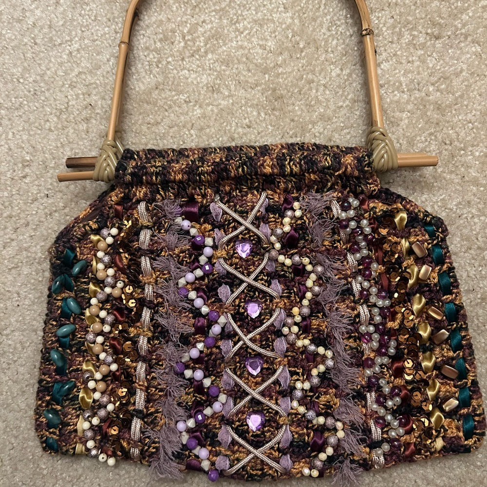 Hand bag